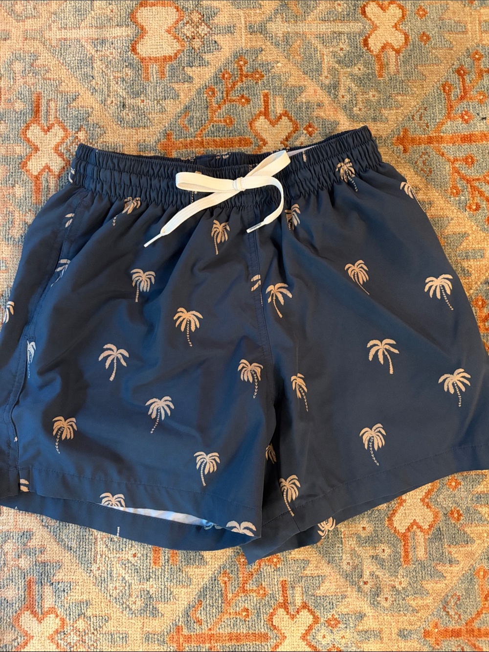chubbies Navy Palm Tree Print Swim Trunks